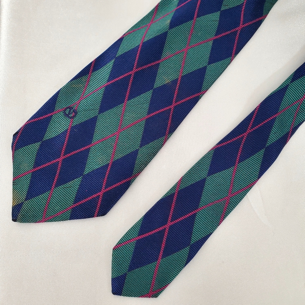 Vintage Valentino 100% Silk Tie